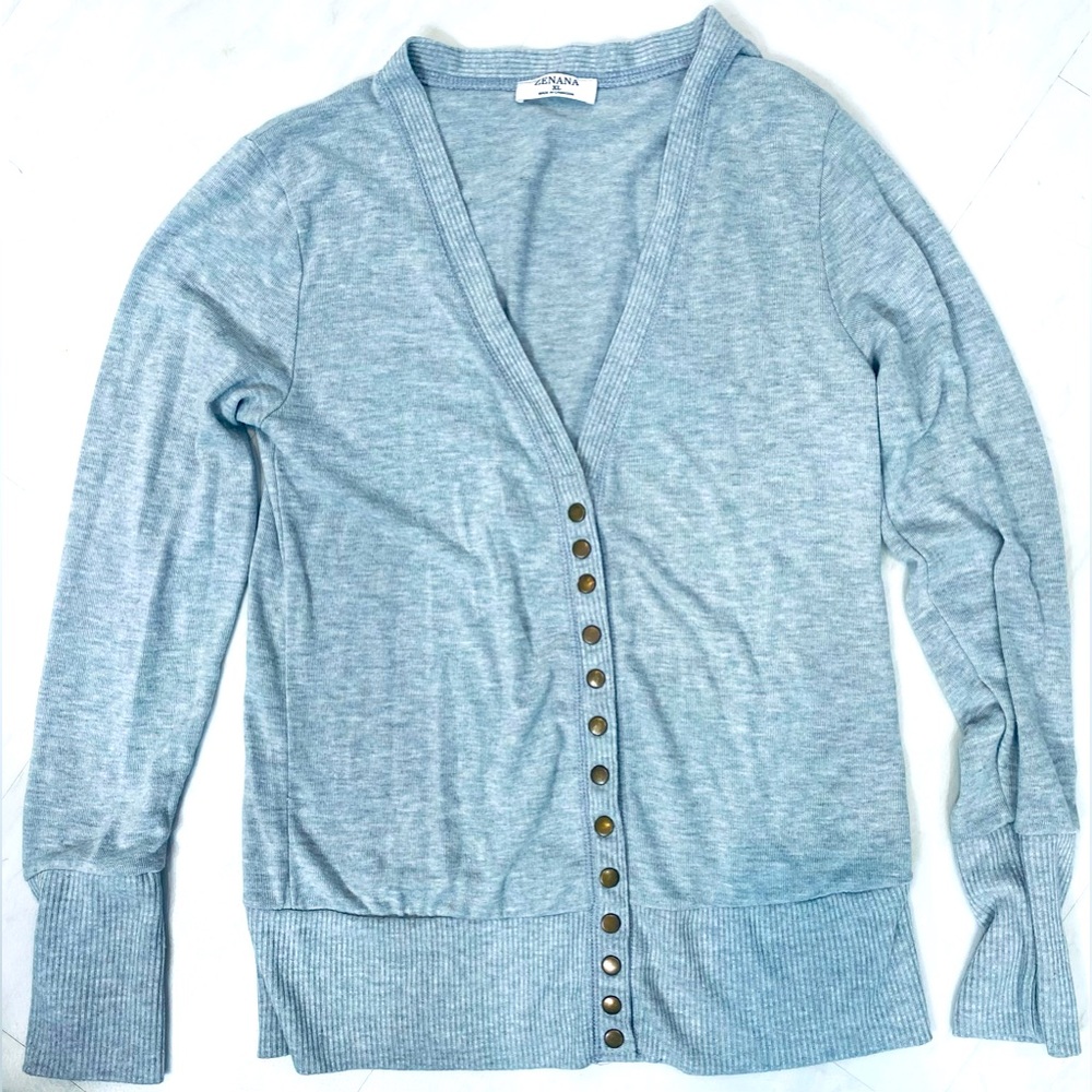 Zenana, XL snap light grey cardigan. Like new